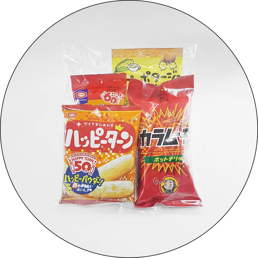 定番スナックに辛いアイテムを加えるのが新鮮！